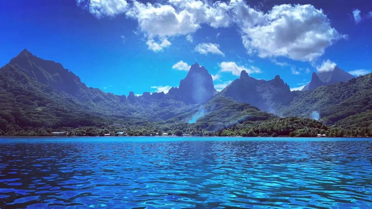 Haapiti Surf Lodge 0*,  French Polynesia